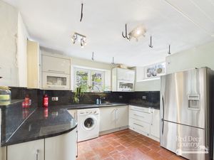 Utility Room- click for photo gallery